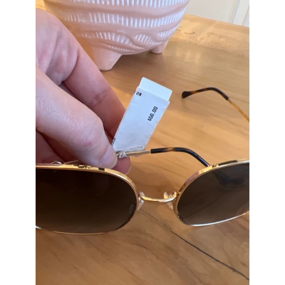 Gucci Gold Metal Square Women's Sunglasses One Size NWT - Picture 5 of 10